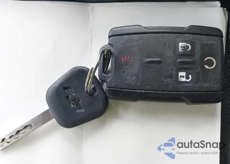 2018 Chevrolet Silverado K1500 Lt from USA, damaged, VIN 3GCUKRECXJG457883